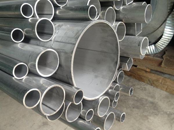 Bề mặt thép không gỉ 347 láng mịn, ít bám bẩn, giúp việc vệ sinh trở nên nhanh chóng và dễ dàng hơn
